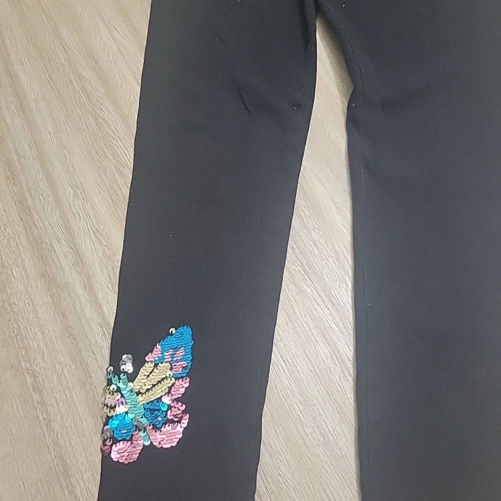 Star Ride Girls Butterfly  Black Pants Size 7/8